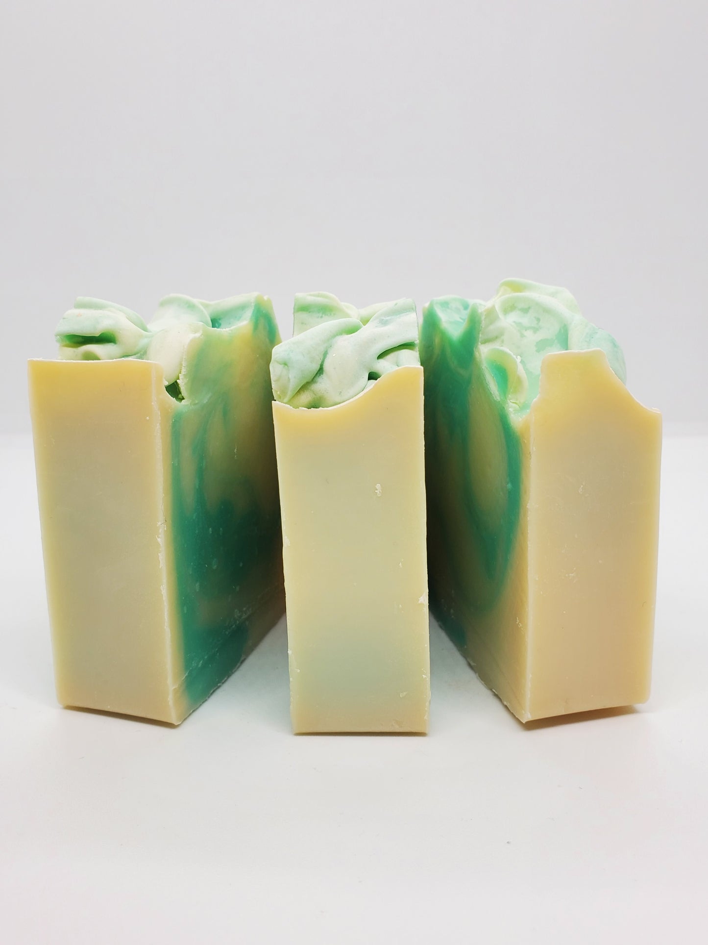 Lufflefluff S-Paw Bar - Peppermint Soap